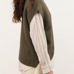 Pas de Calais Apparel Womens Sweaters Cashmere Blend Lambs Wool Patterned Knit V-Neck Vest