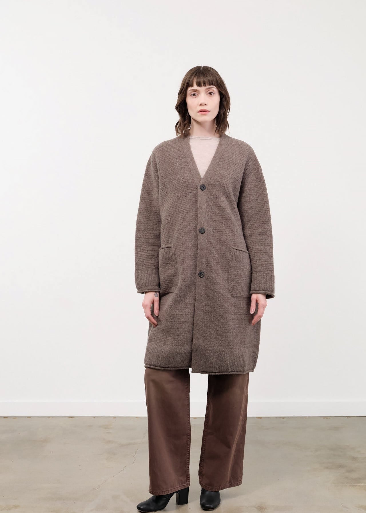 Pas de Calais Apparel Womens Sweaters Cashmere Lambs Wool Cardigan Coat in Greige