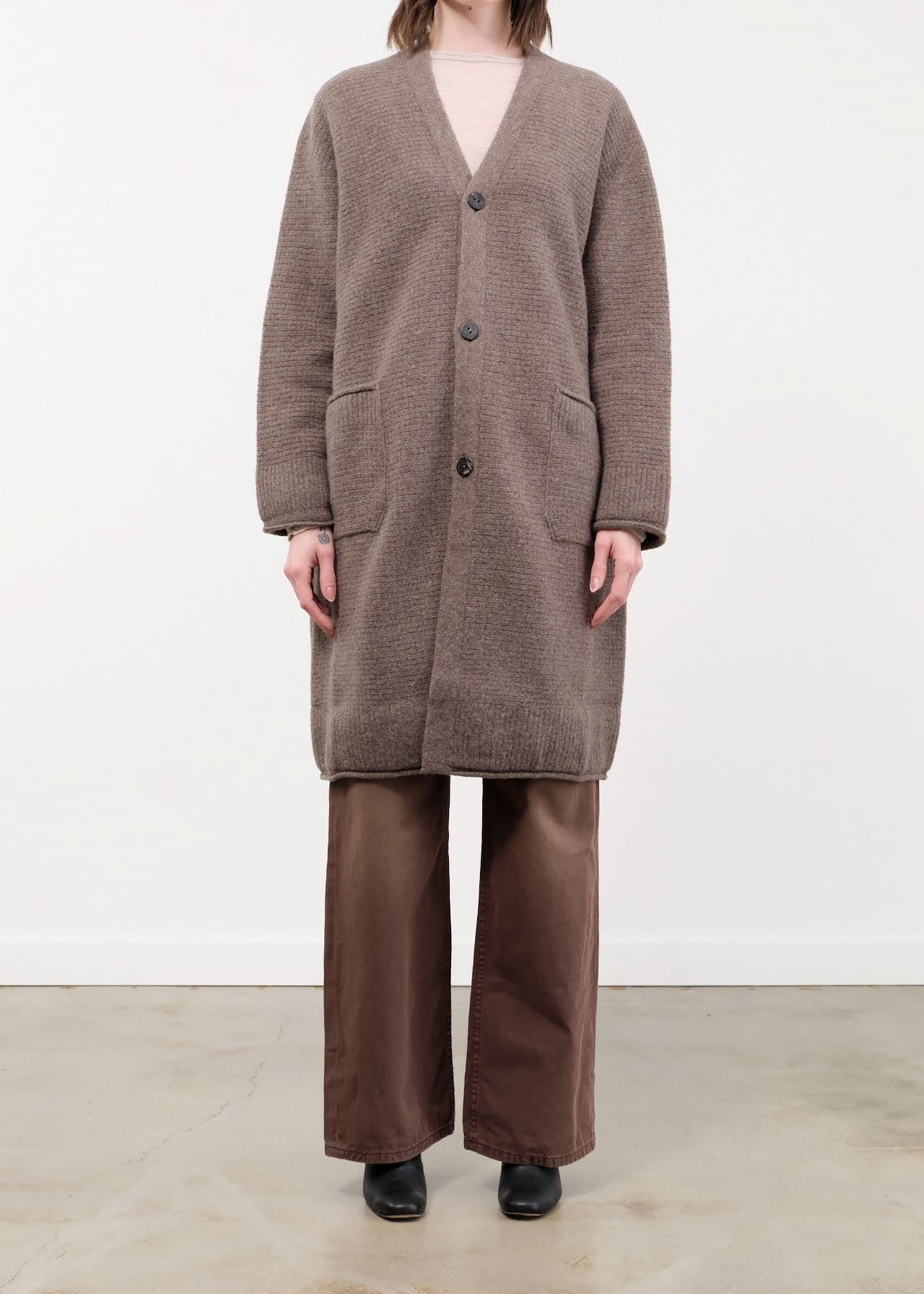 Pas de Calais Apparel Womens Sweaters Cashmere Lambs Wool Cardigan Coat in Greige