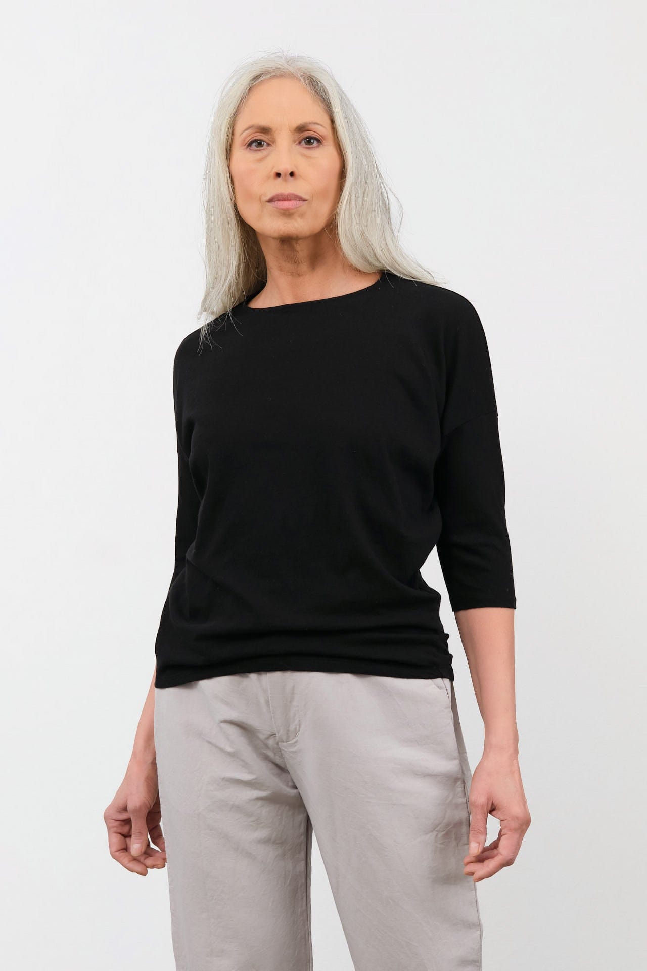 Pas de Calais Apparel Womens Tees Cotton Linen Jersey T-Shirt in Black