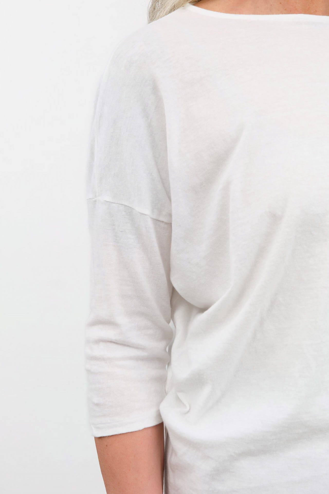 Pas de Calais Apparel Womens Tees Cotton Linen Jersey T-Shirt in Off White