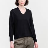 Pas de Calais Cotton Linen V-neck Pullover in Black