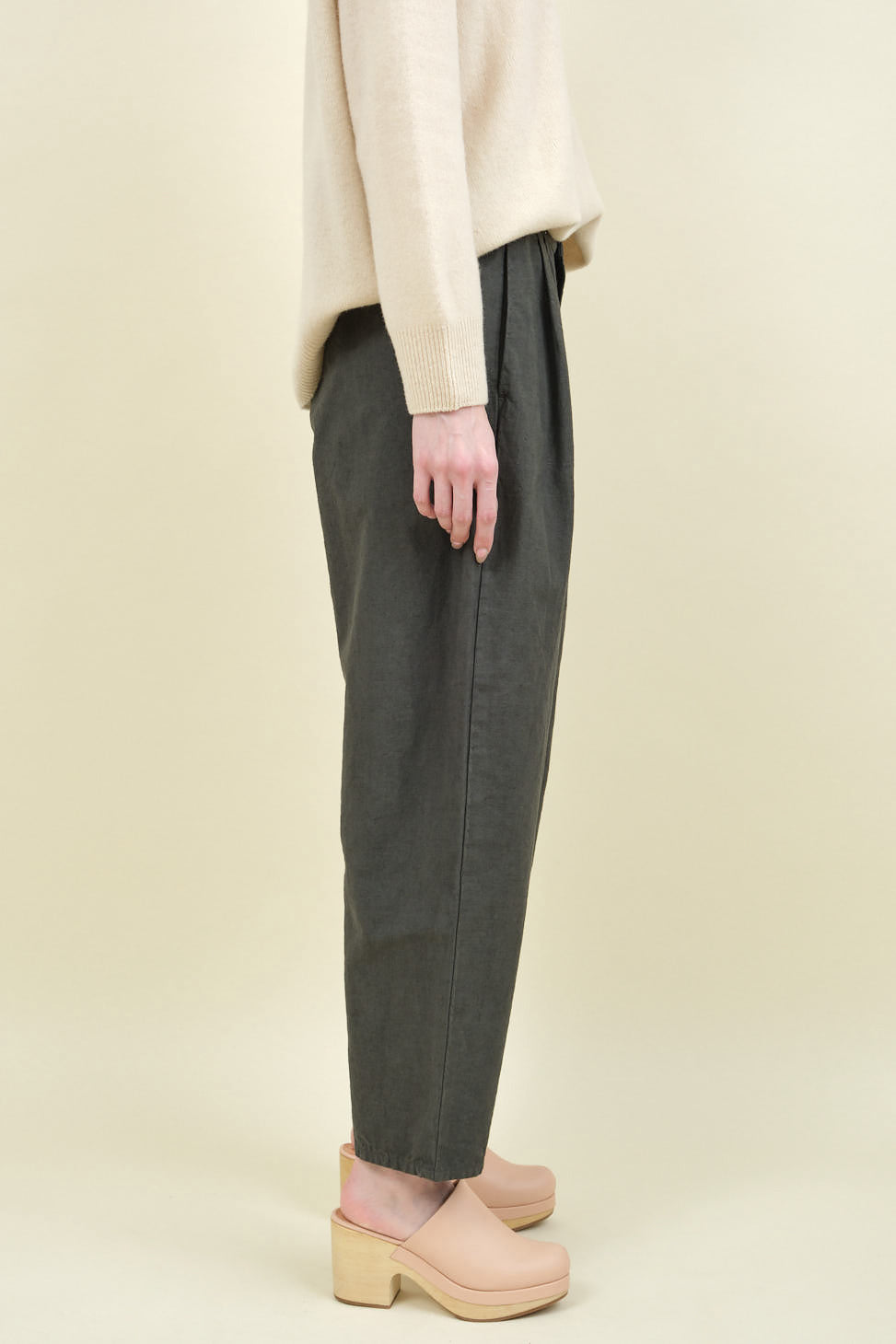 Side of Cotton Ramie Tapered Pants