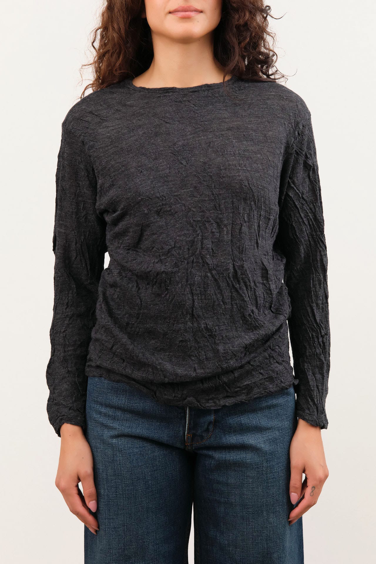 Pas de Calais Apparel Womens Blouses Crinkle-Finish Wool Gauze Jersey Crewneck Pullover in Charcoal