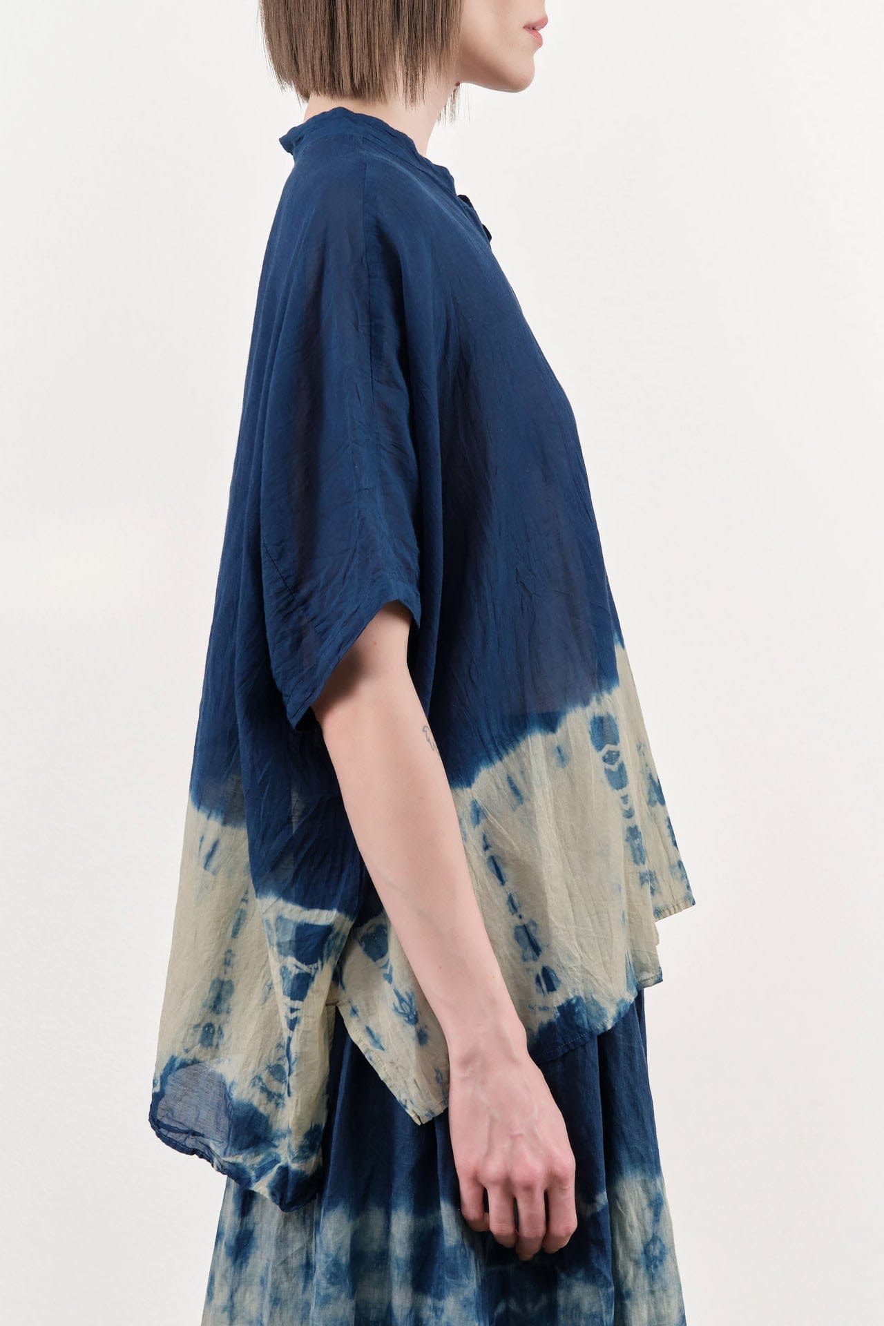 Pas de Calais Apparel Womens Blouses Cupro Cotton Linen Willow Dye Blouse