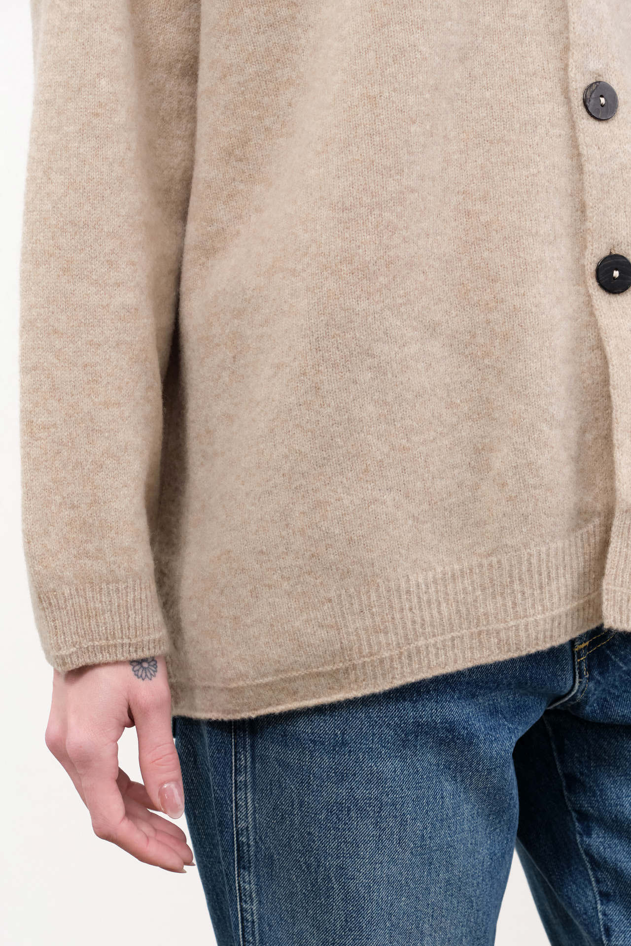 Pas de Calais Apparel Womens Sweaters Fine Wool Cardigan