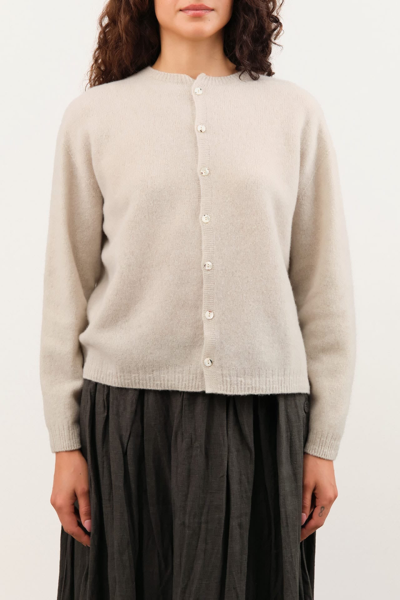 Pas de Calais Apparel Womens Sweaters Fine Wool Crewneck Cardigan