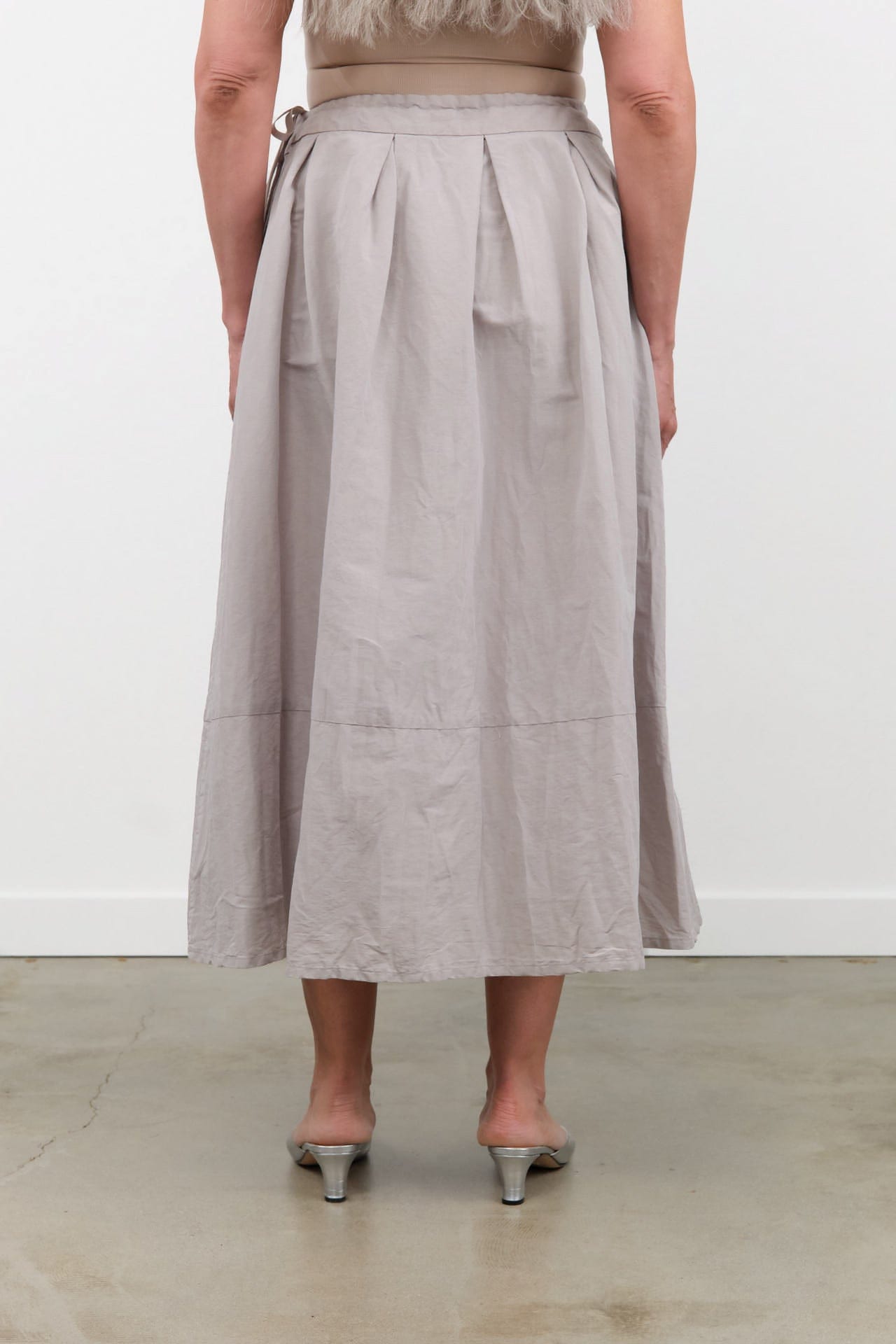 Pas de Calais Apparel Womens Skirts High Density Linen Cotton Skirt