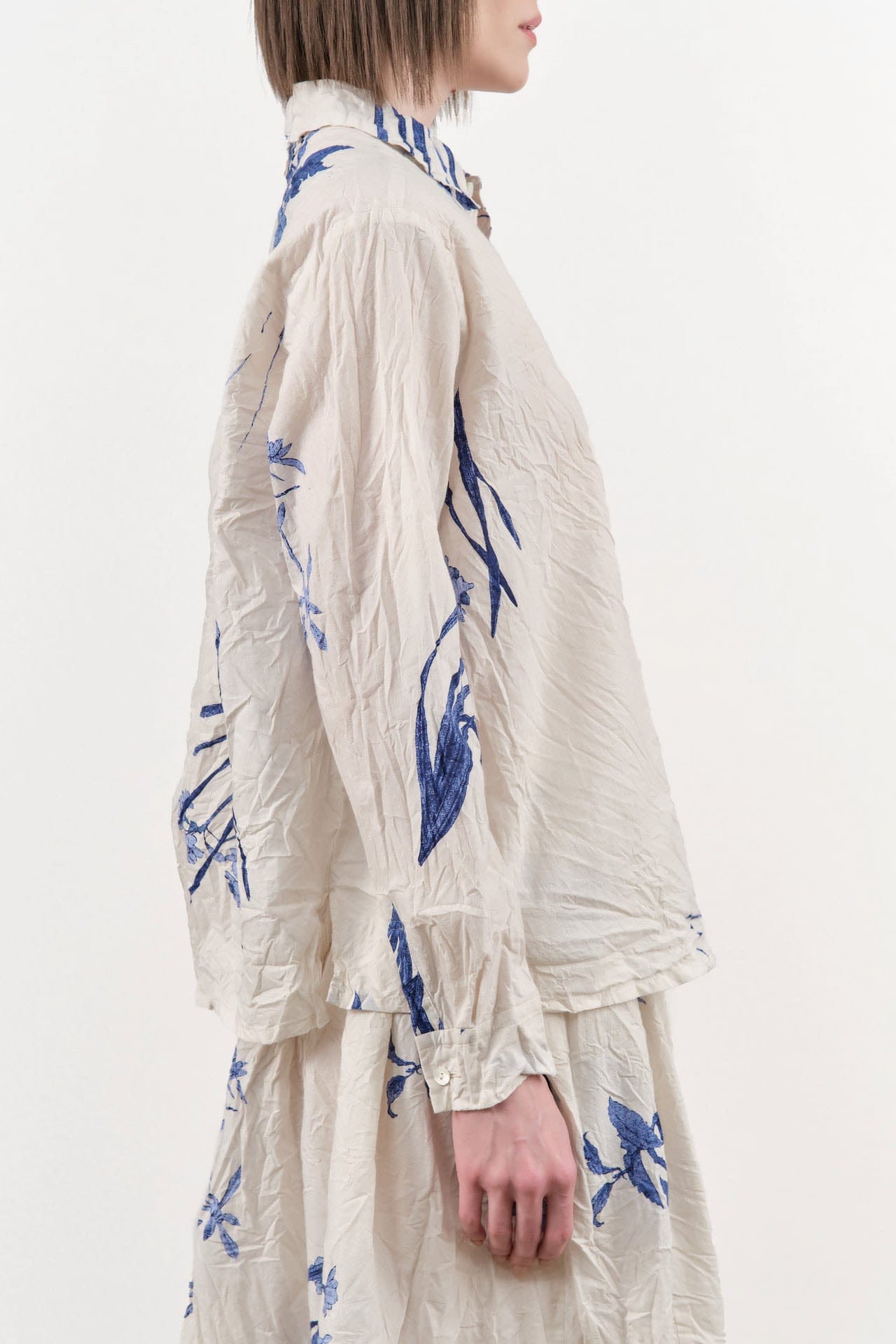 Pas de Calais Apparel Womens Blouses Japonism Flower Print Blouse