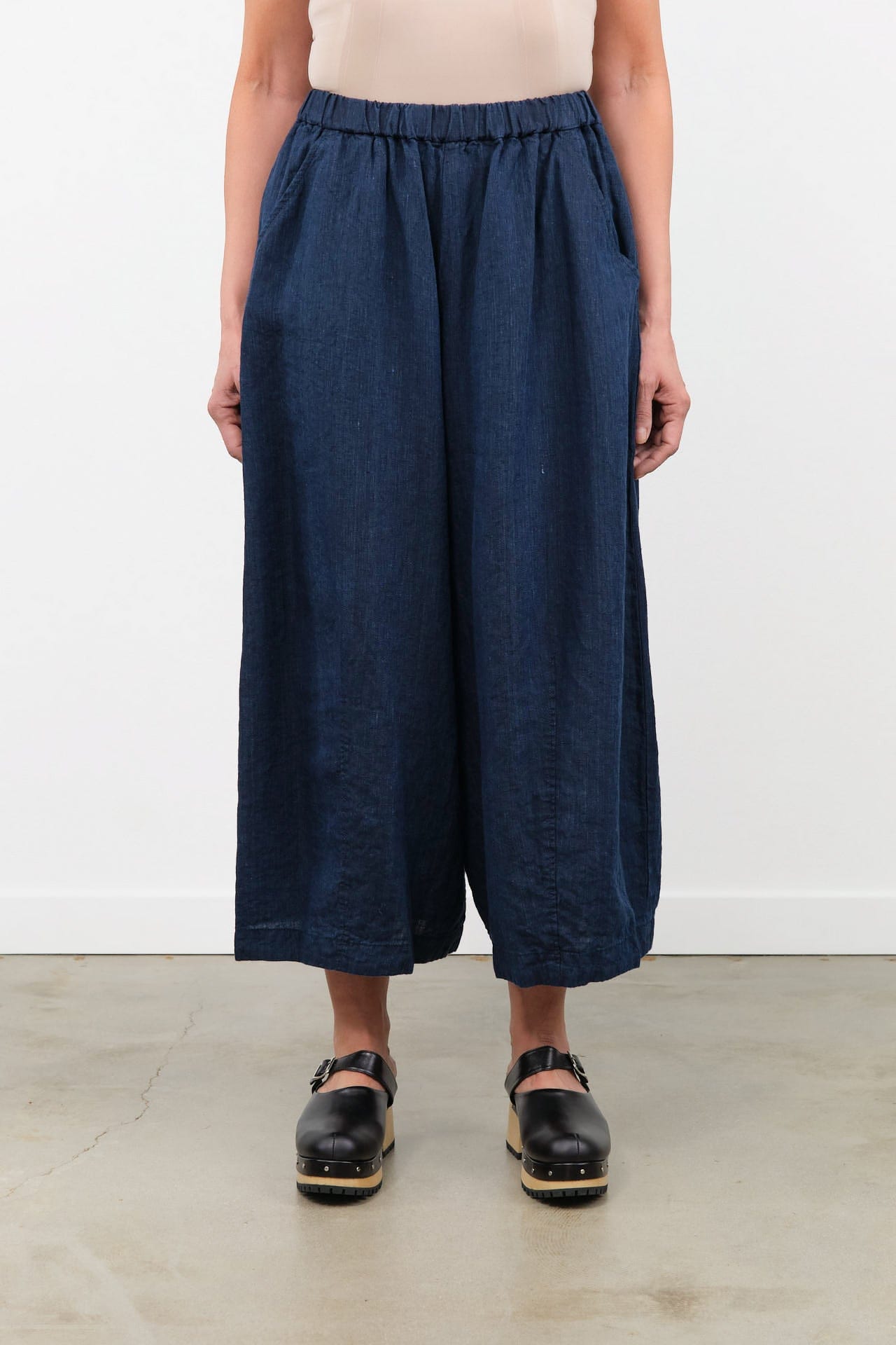 Pas de Calais Apparel Womens Pants Linen Indigo Chambray Pants