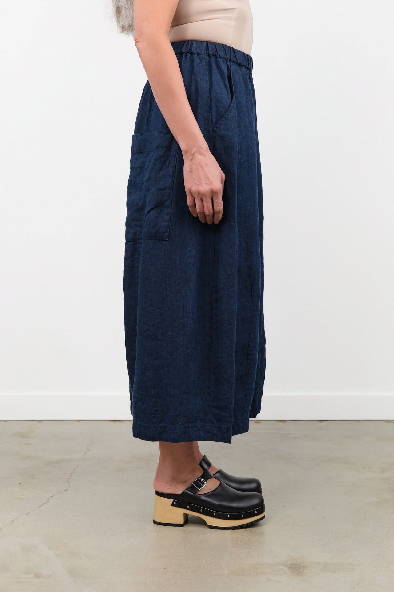 Pas de Calais Apparel Womens Pants Linen Indigo Chambray Pants