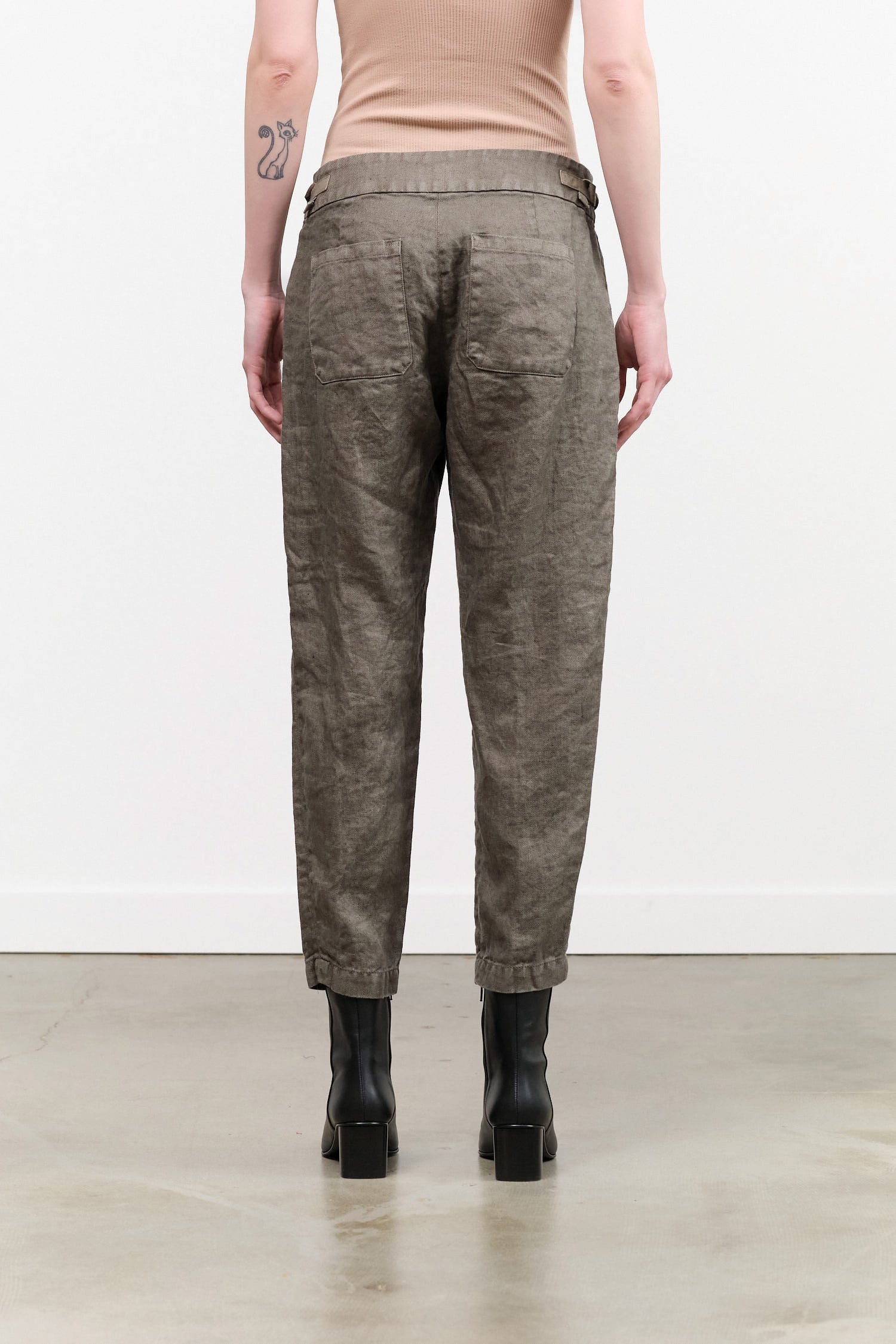 Khaki Green Linen Twill Tapered Pants Trousers by Pas de Calais Designer Brand 