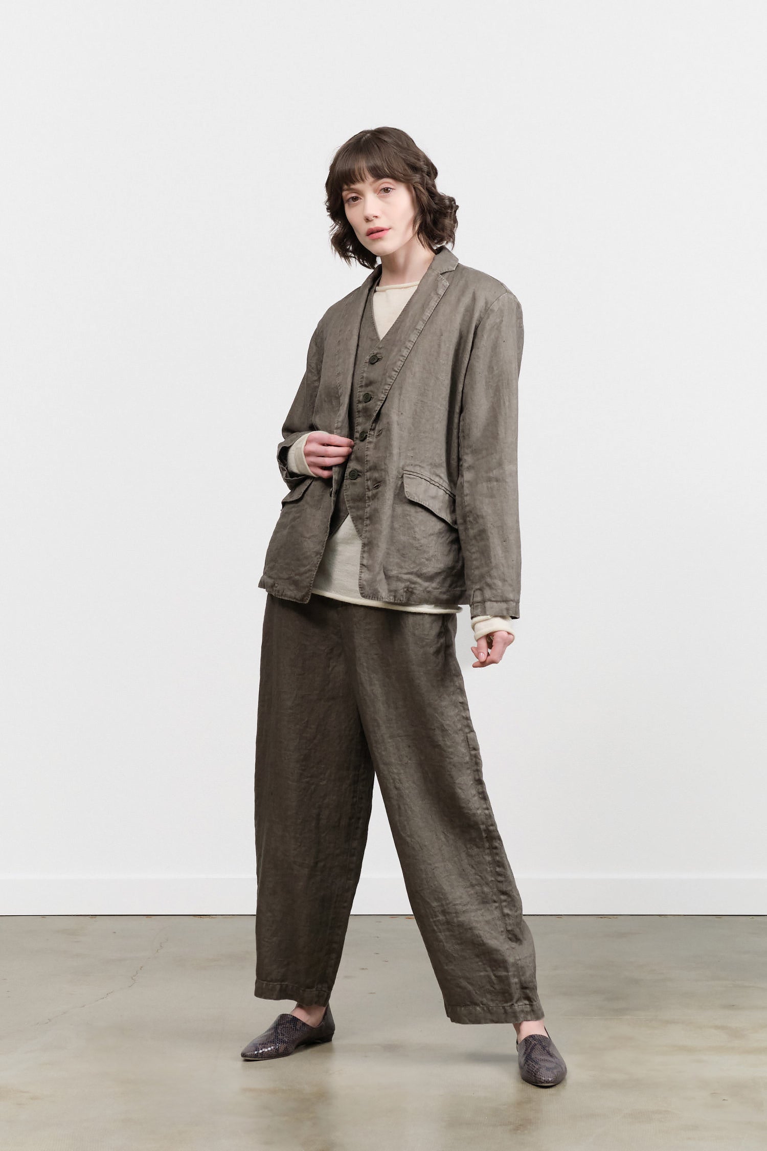 Pas de Calais Linen Twill Wide Pants in Khaki