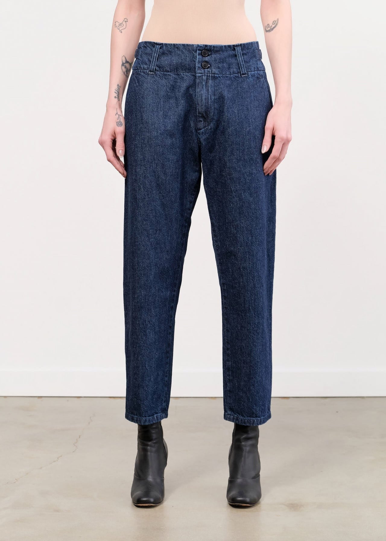 Pas de Calais Apparel Womens Denim Natural Denim Tapered Pants