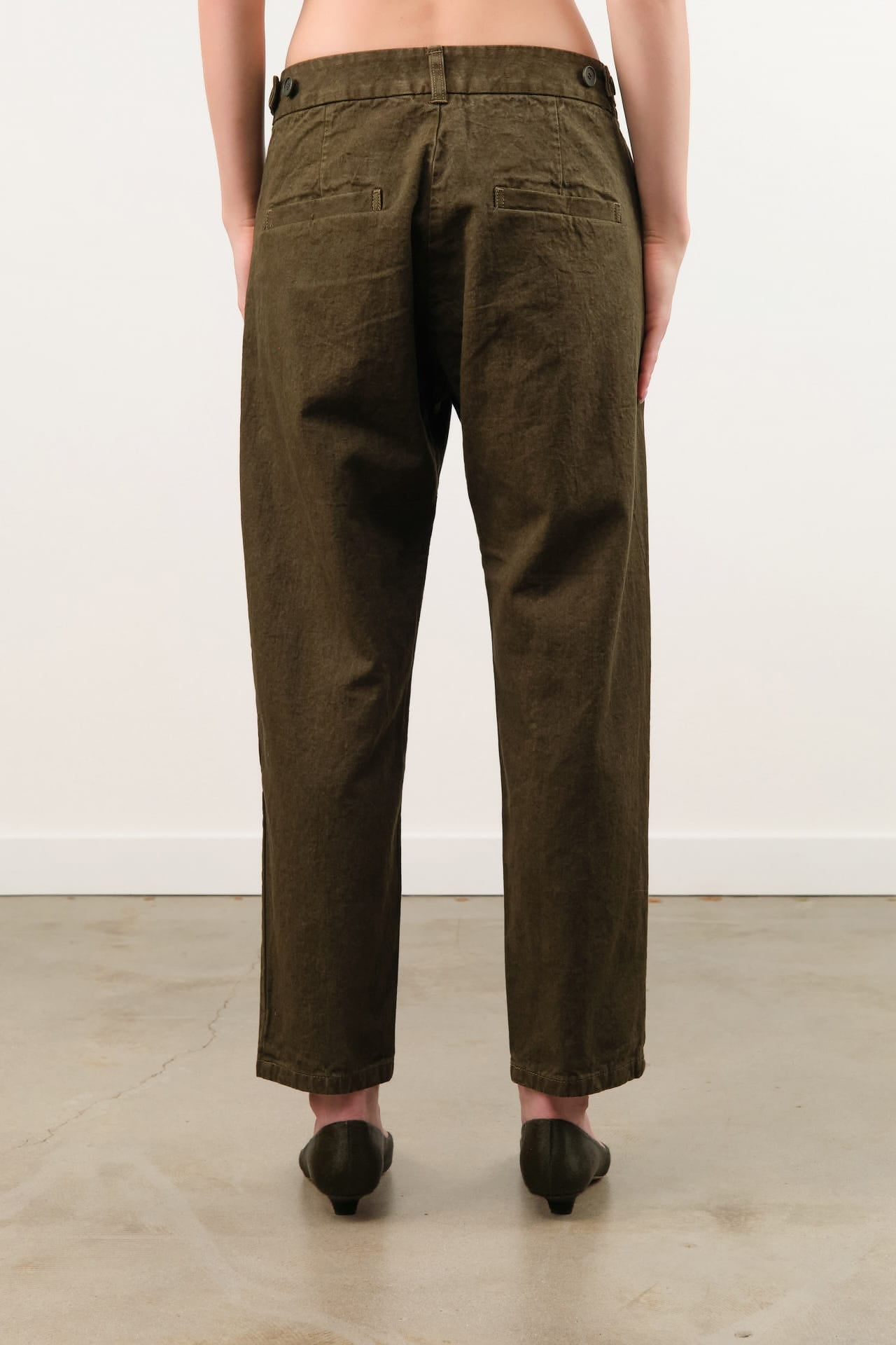 Pas de Calais Apparel Womens Pants Organic Cotton Linen Natural Twill Loose Slim Pants