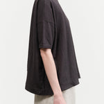 Pas de Calais Designer Brand Recycled Cotton Relaxed Short Sleeve T-Shirt in Charcoal