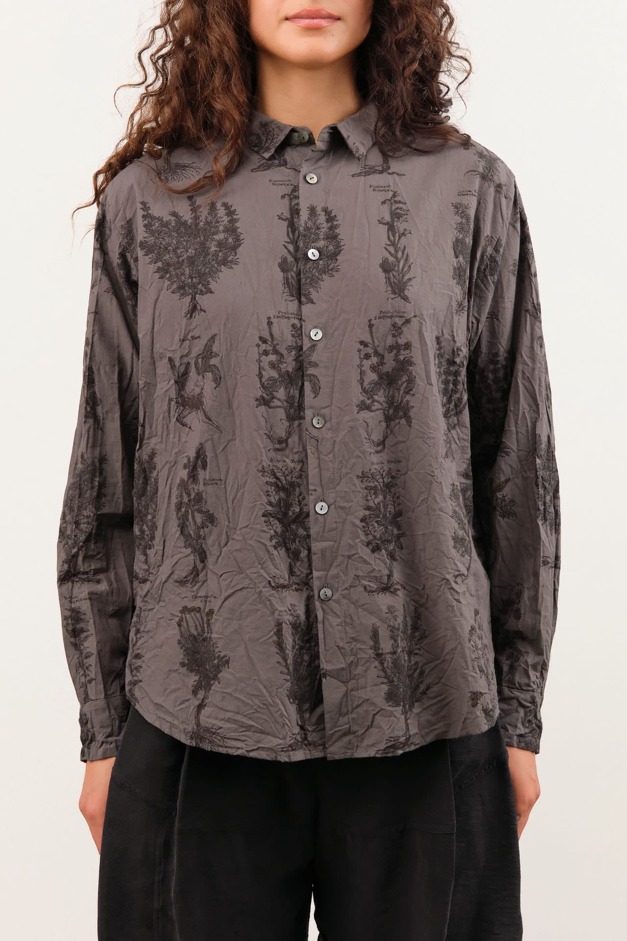 Pas de Calais Apparel Womens Blouses Relax Herbal Print Shirt