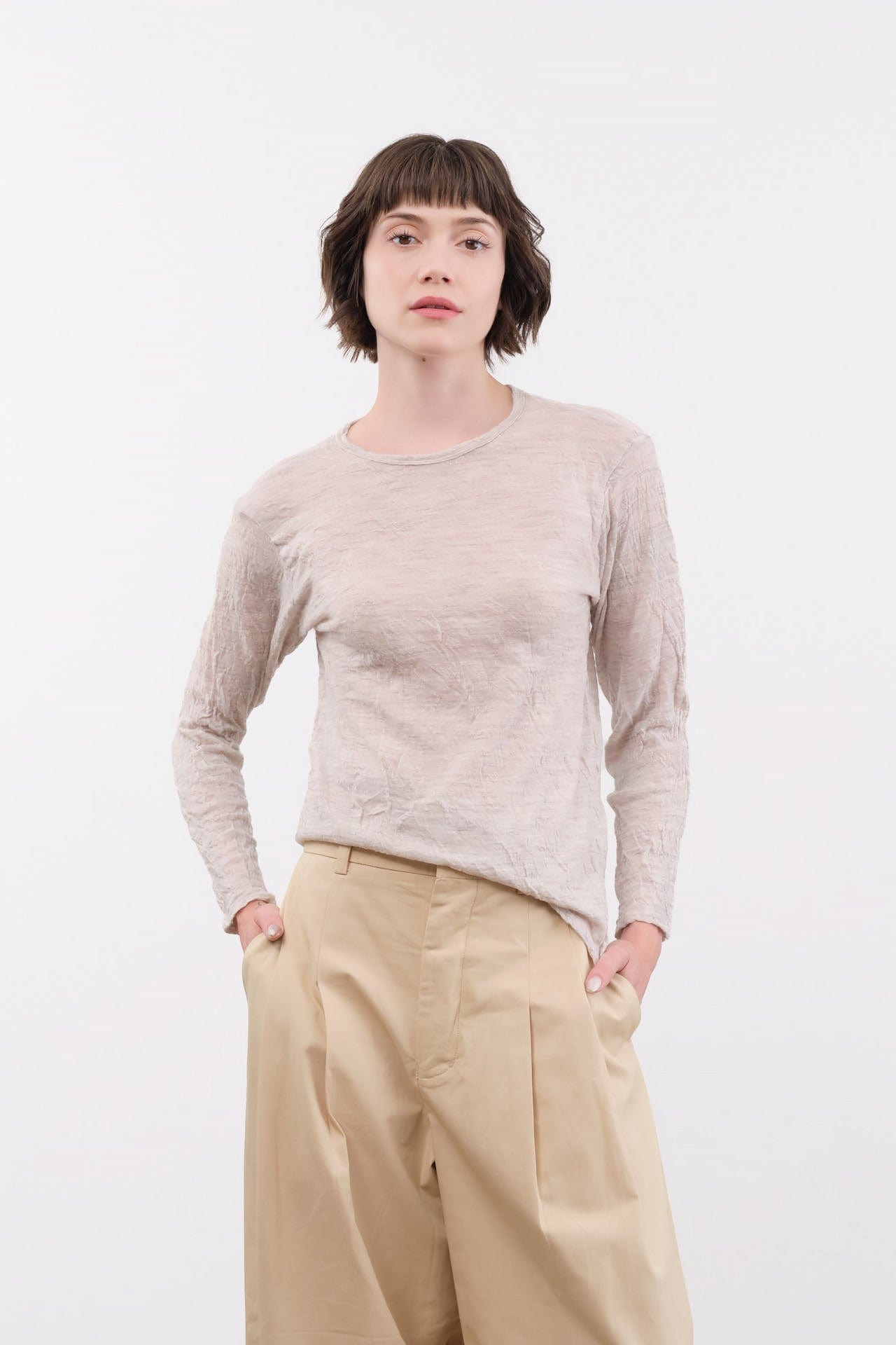 Pas de Calais Apparel Womens Sweaters Wool Gauze Crinkle Pullover Jersey in Ivory