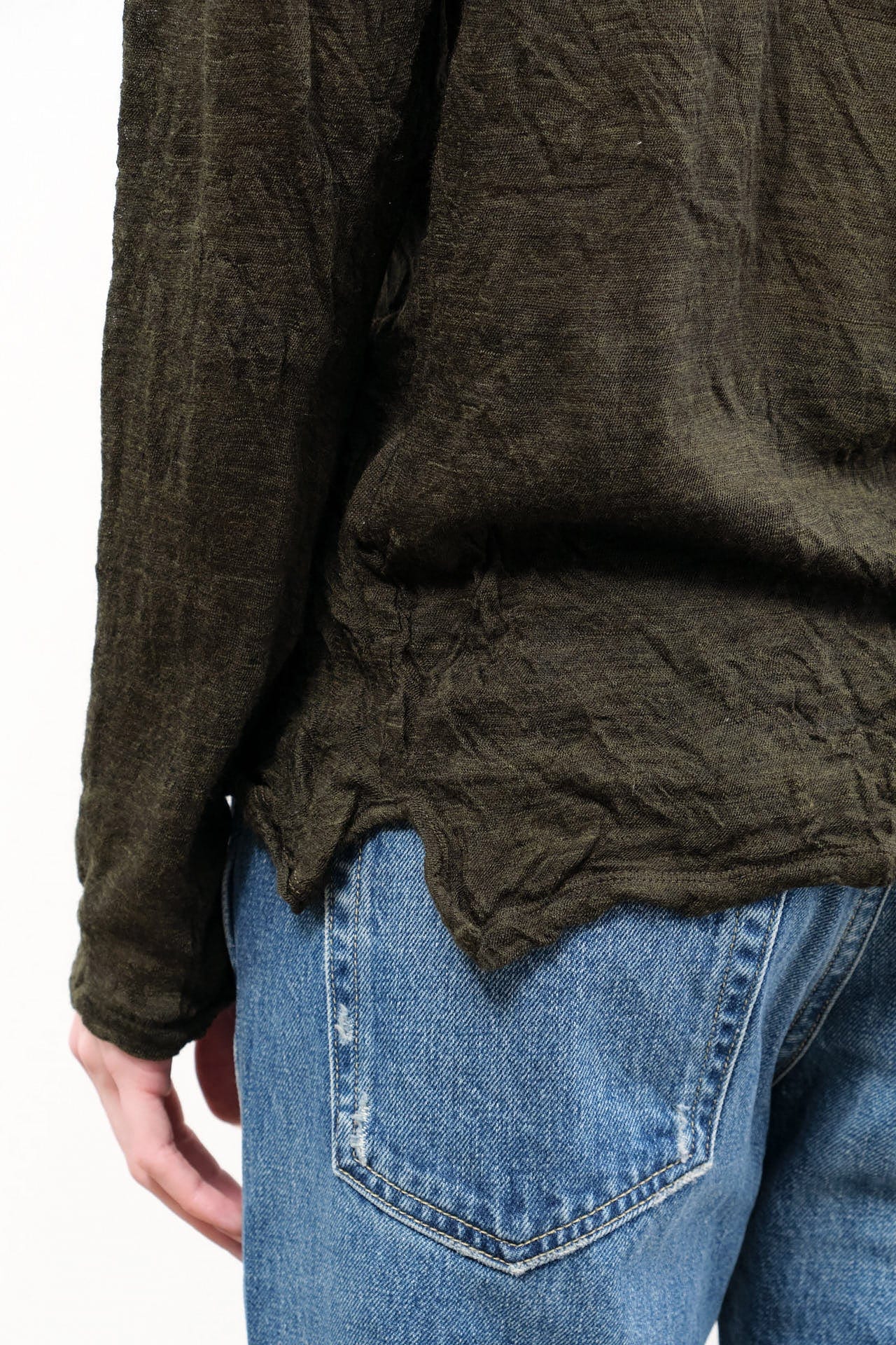 Pas de Calais Apparel Womens Sweaters Wool Gauze Crinkle Pullover Jersey in Khaki
