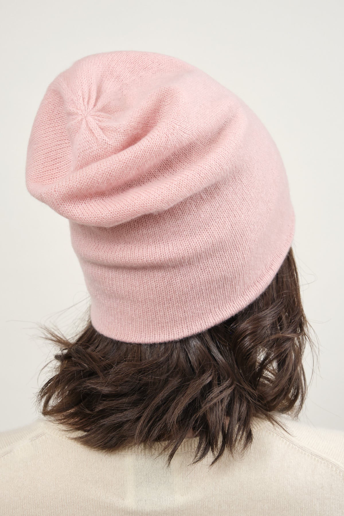 Back of Slouchy Beanie in Pale Pink