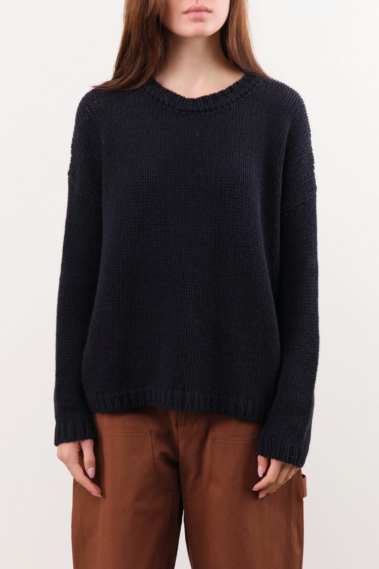 Private 0204 Apparel Womens Sweaters 236 Cashmere Sweater in Navy
