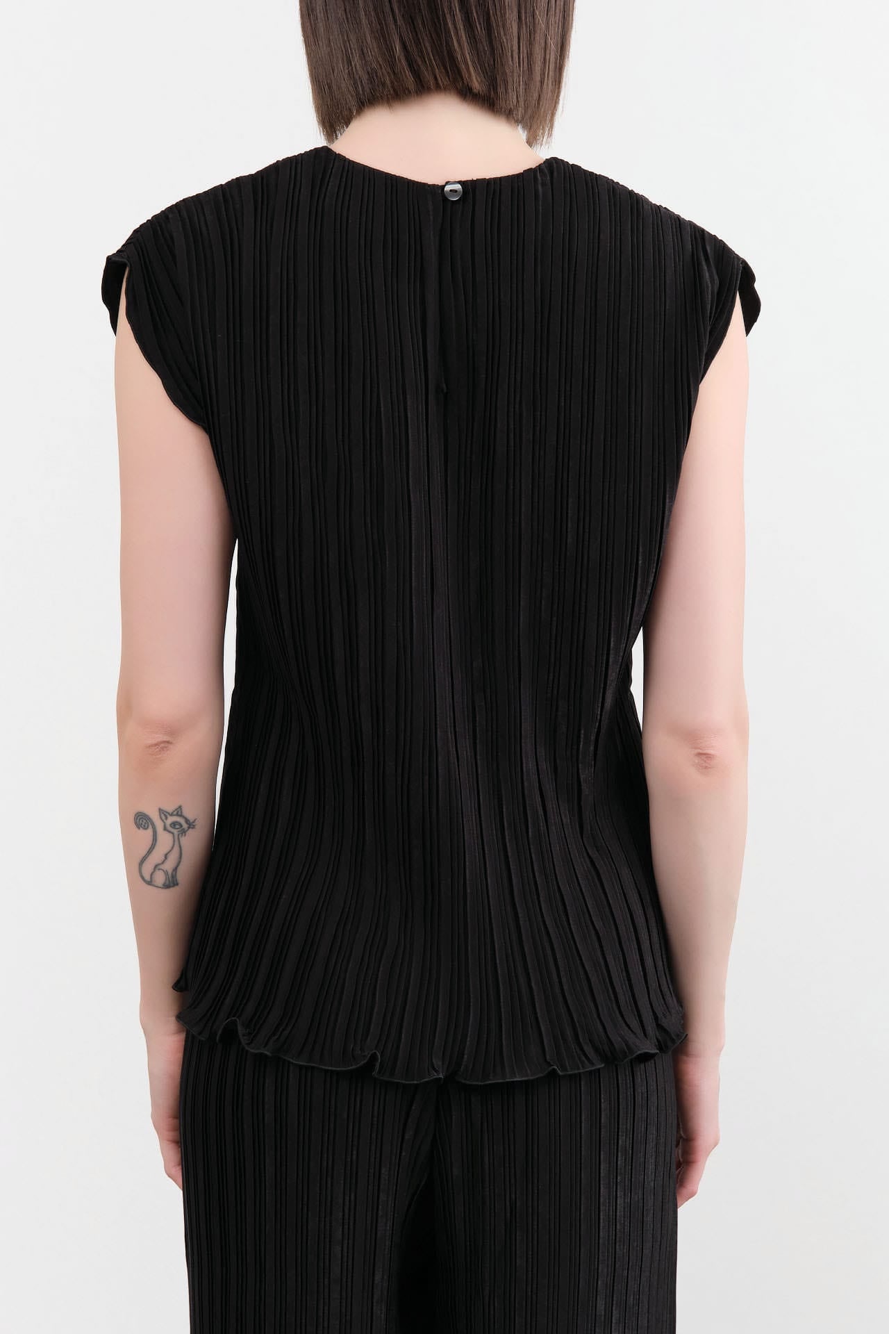 Proche Apparel Womens Blouses Pleated Sheath Top