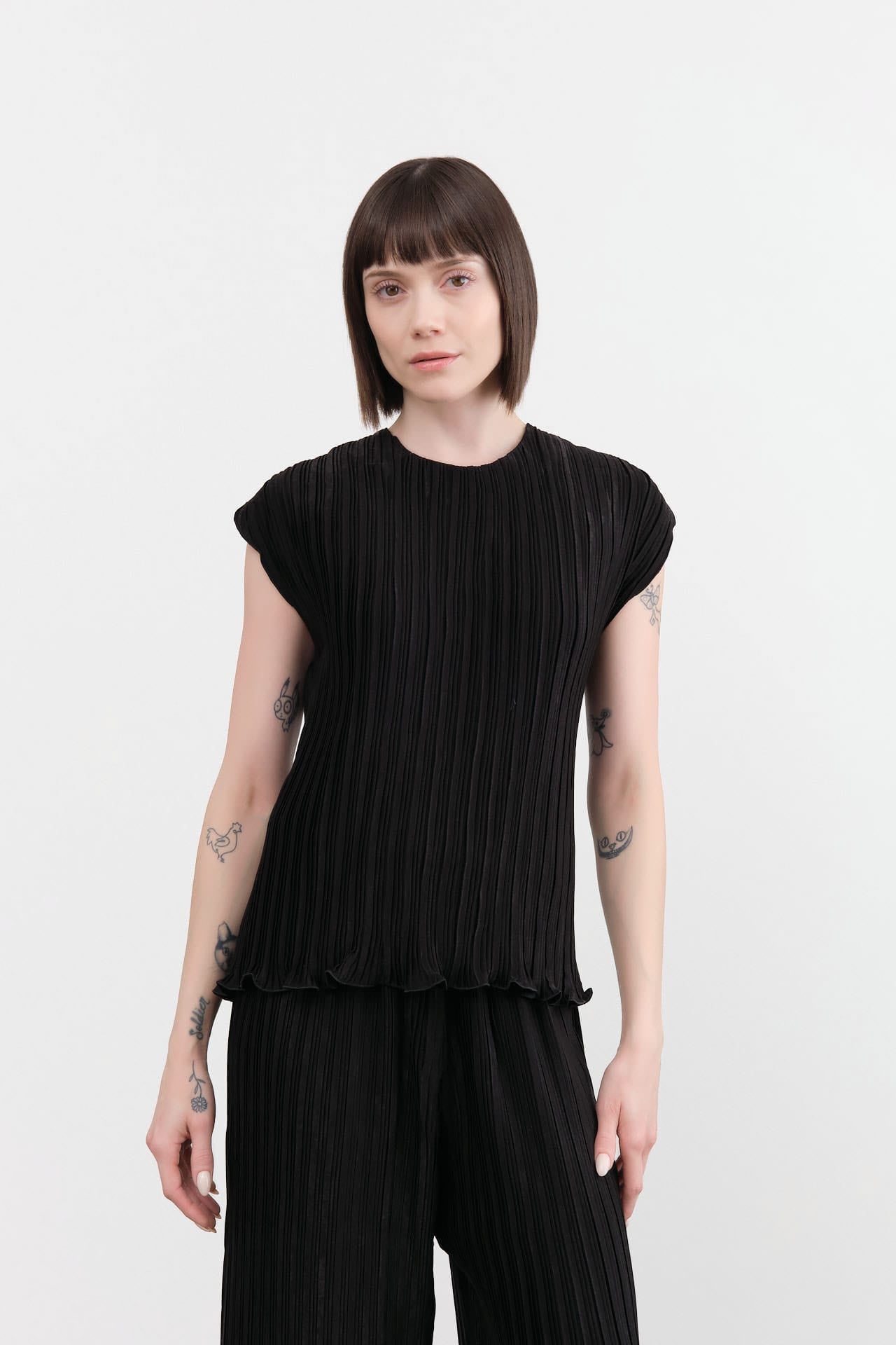 Proche Apparel Womens Blouses Pleated Sheath Top