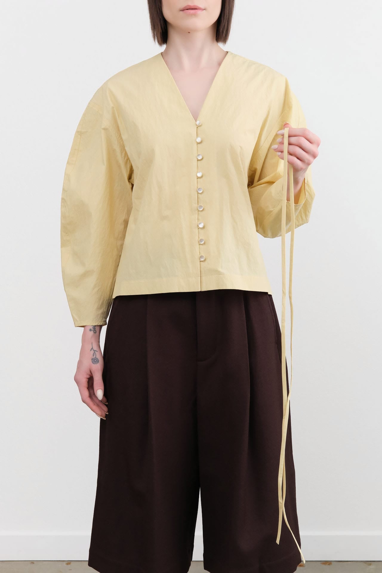 Proche Apparel Womens Blouses Sylvia Blouse