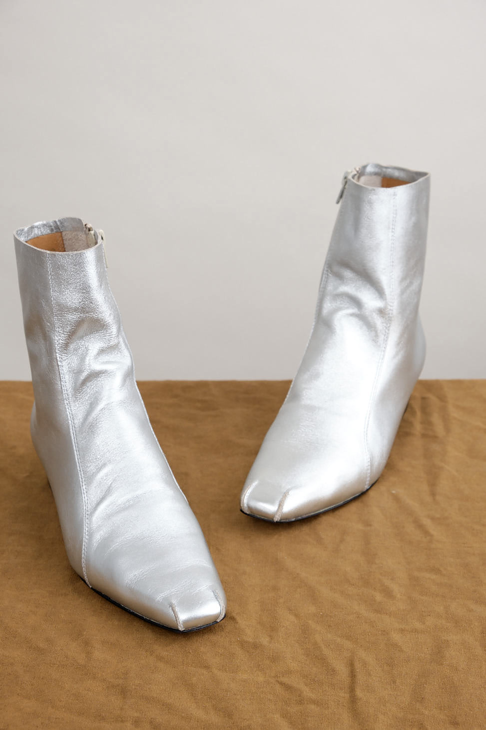 Front of Cove Boot in Silver