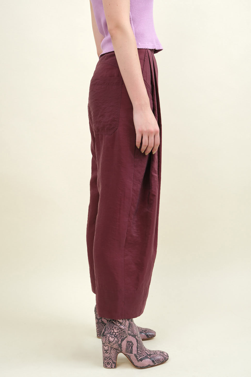Side of Dini Pant in Maroon