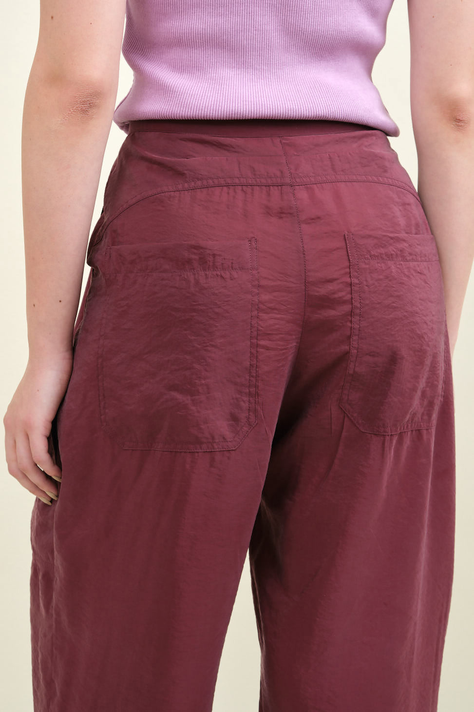 Back pickets on Dini Pant in Maroon