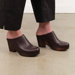 Rachel Comey Accessories Womens Shoes Gammon Clog in Auburn