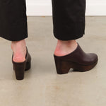 Rachel Comey Accessories Womens Shoes Gammon Clog in Auburn