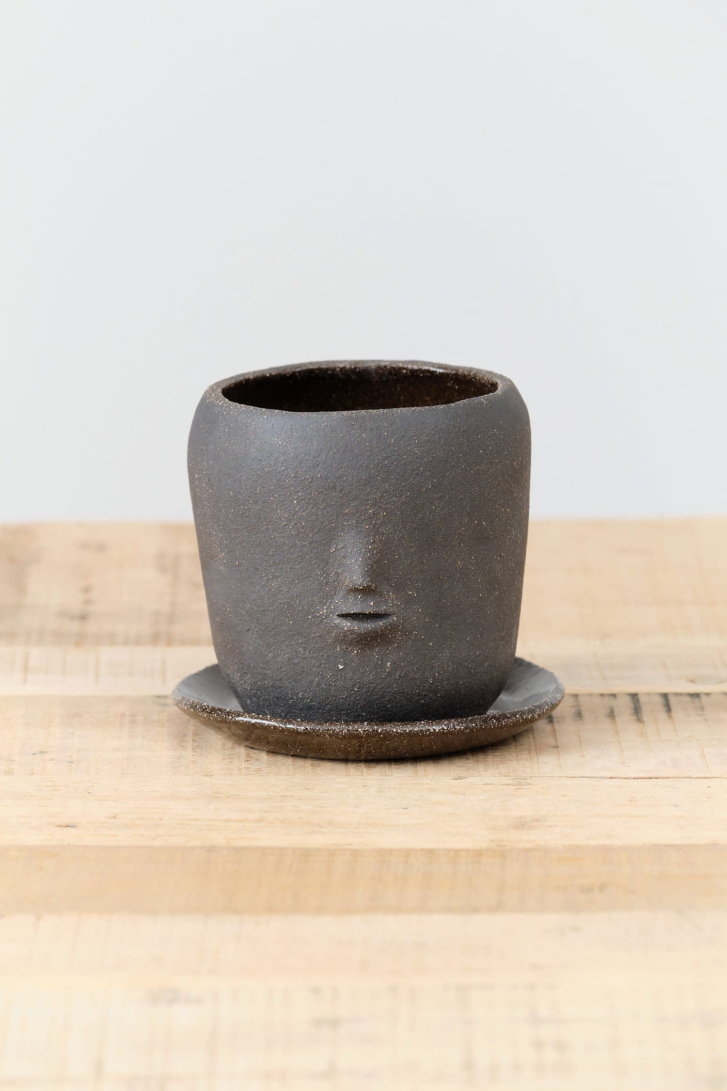 Face Pot Set in Raw Black