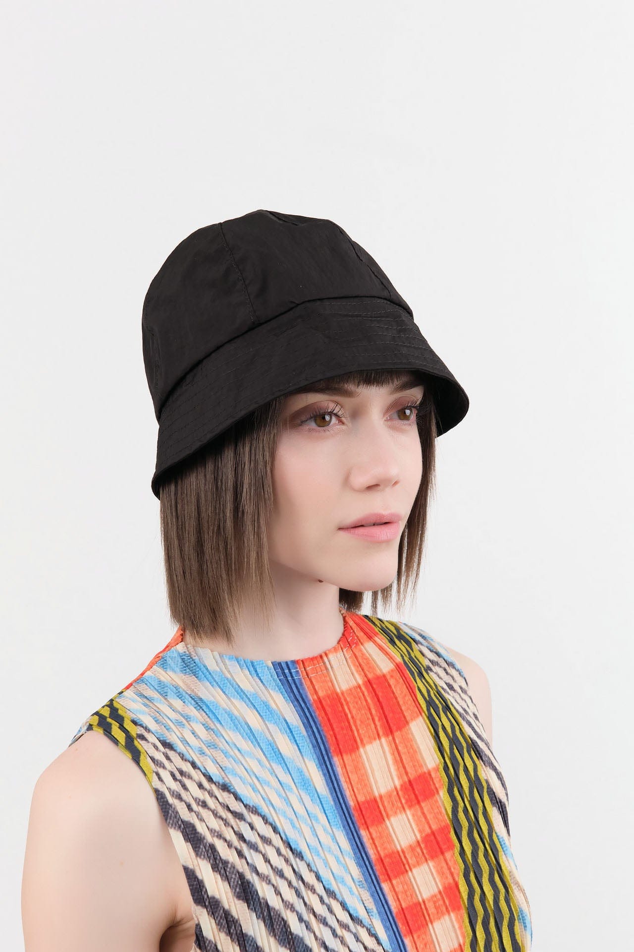 Reinhard Plank Accessories Hats Venti Scot Hat in Black