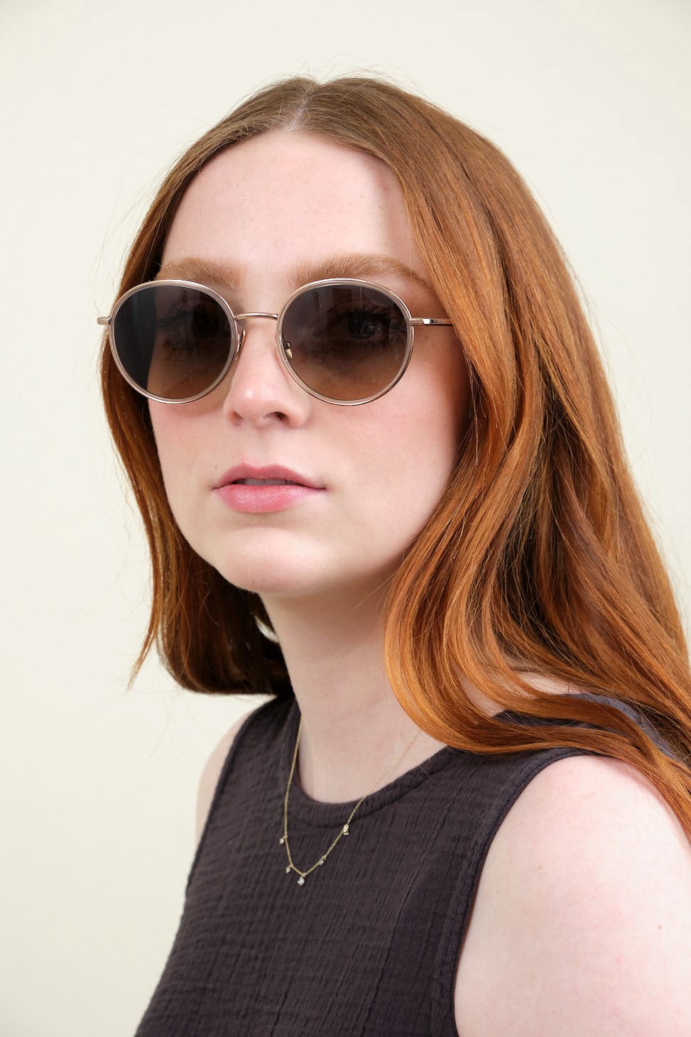 Seine Sunglasses on the body