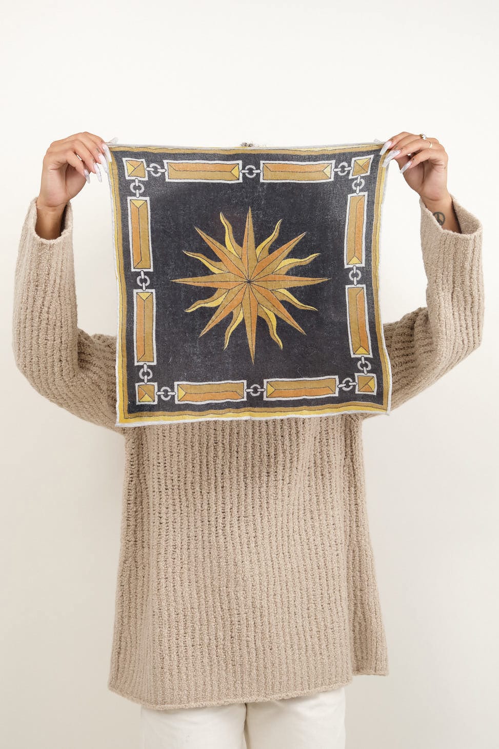 Sunburst Scarf in Yellow Sun on Black