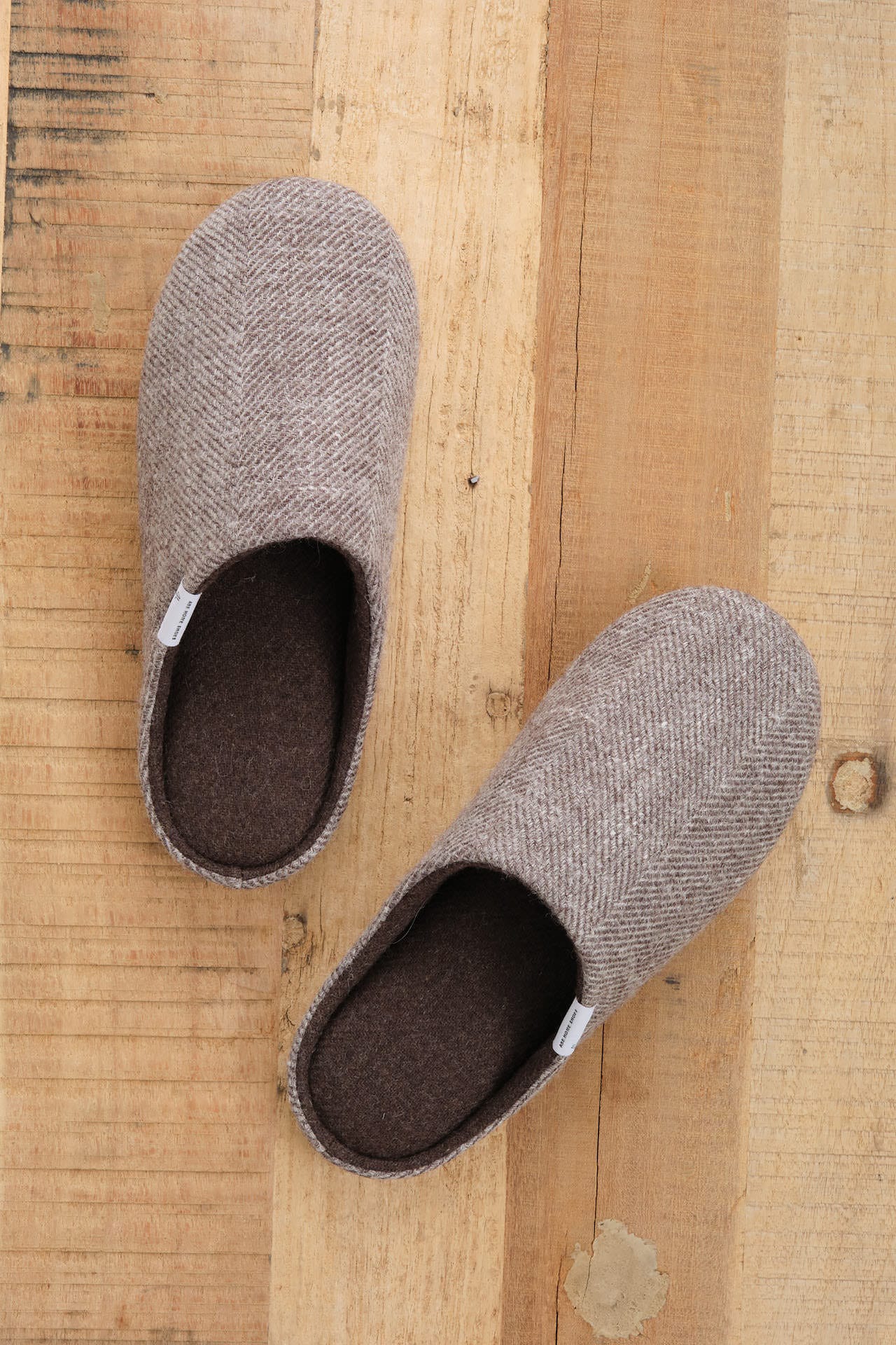 ABE Sangyo Accessories Slippers Shetland Wool Lined House Shoe in Brown