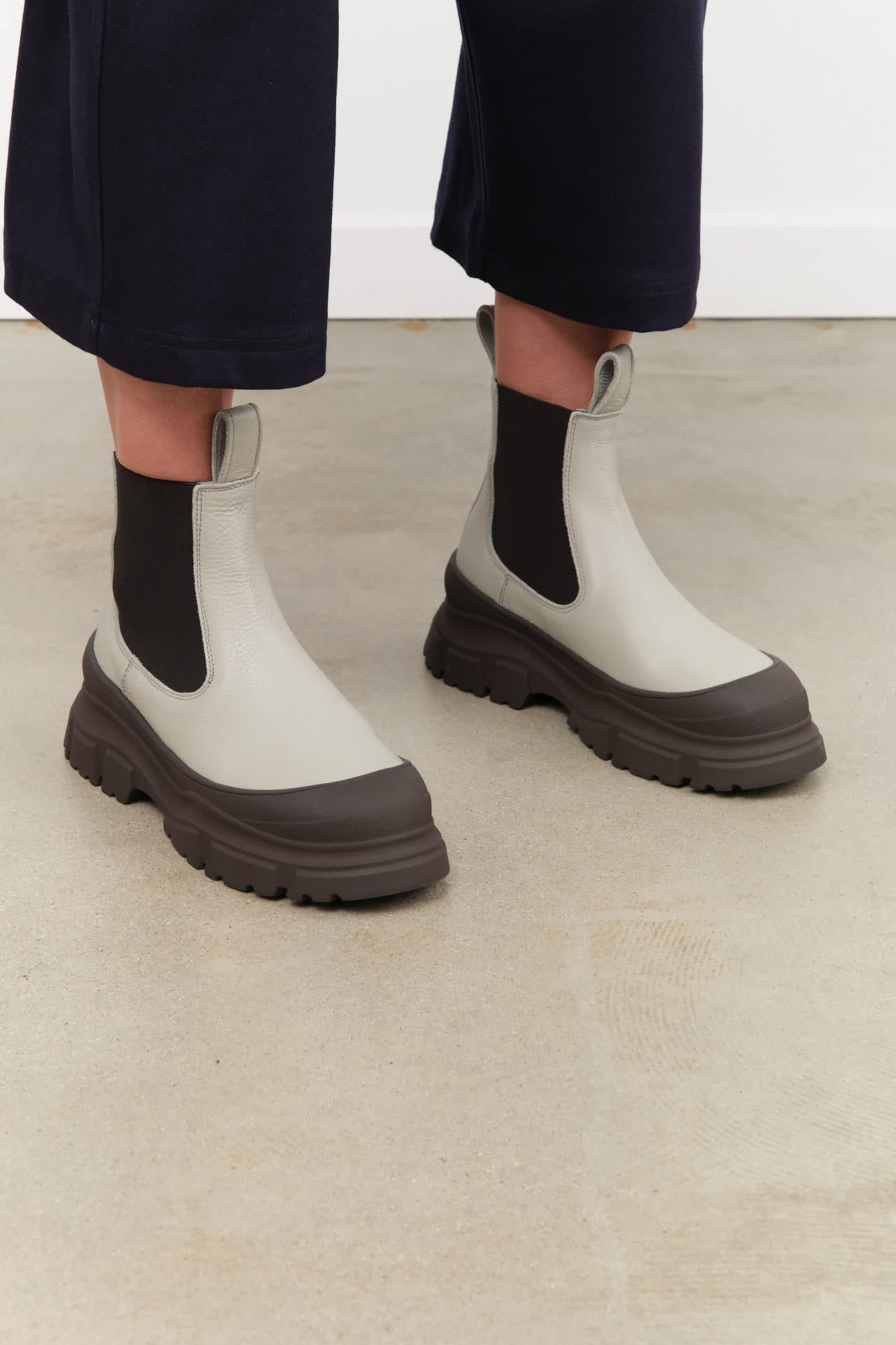 Sofie D'Hoore Accessories Womens Shoes Fabulous Chelsea Boot