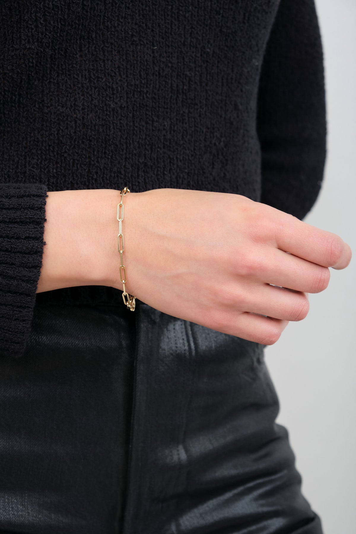 Stephanie Windsor 14K Solid Gold Paper Clip Bracelet