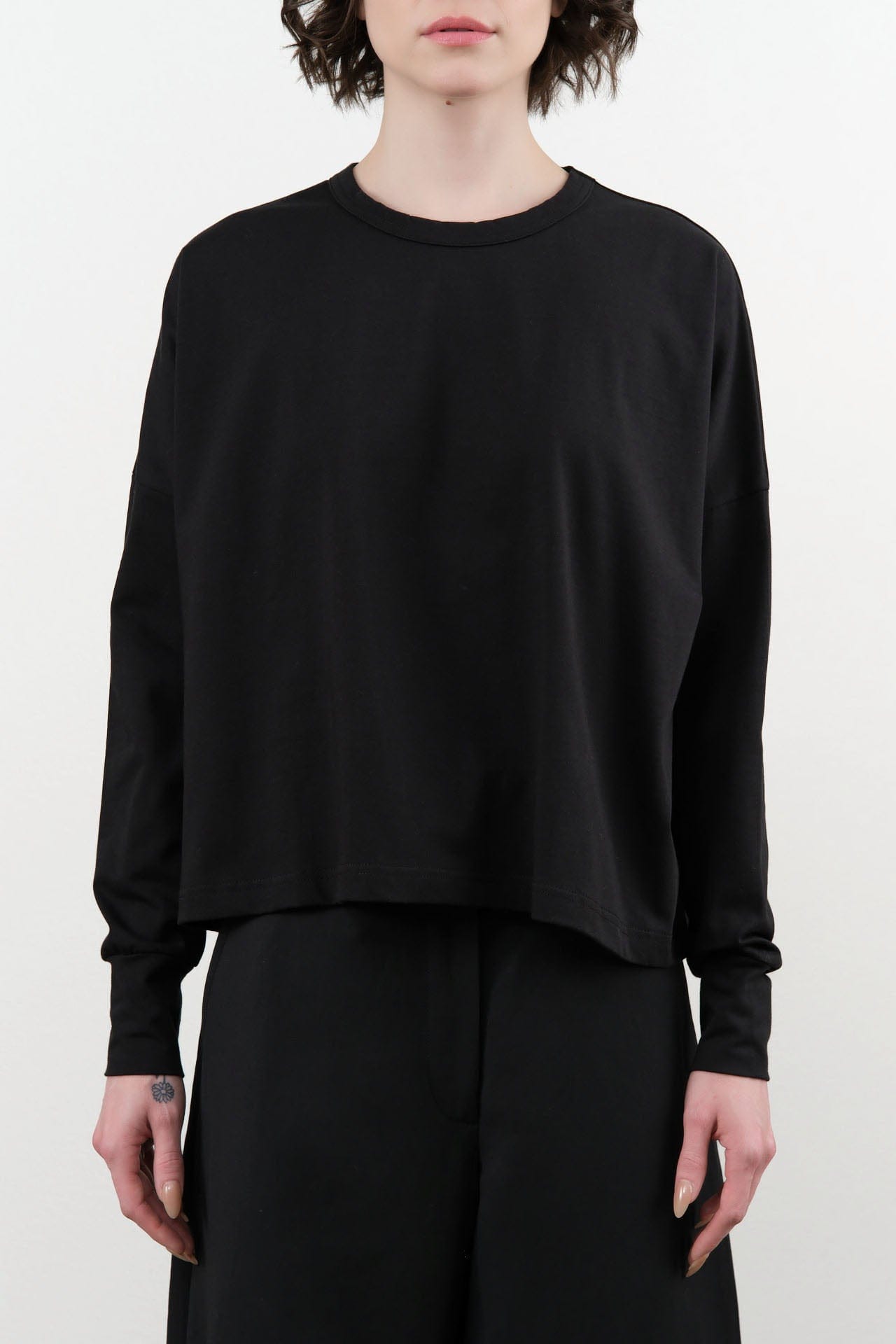 Studio Nicholson Apparel Womens Blouses Loop Long Sleeve T-Shirt in Black