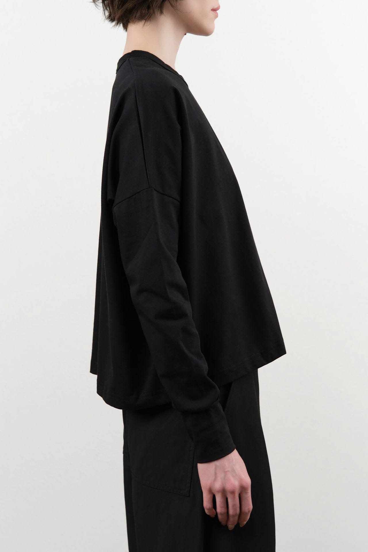 Studio Nicholson Apparel Womens Blouses Loop Long Sleeve T-Shirt in Black