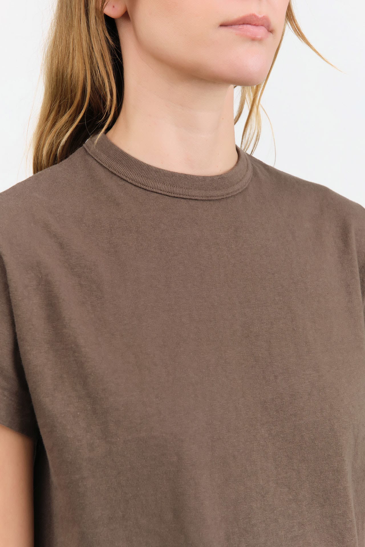 Sunray Sportswear Apparel Womens Tees Hi'aka T-Shirt in Turkish Coffee