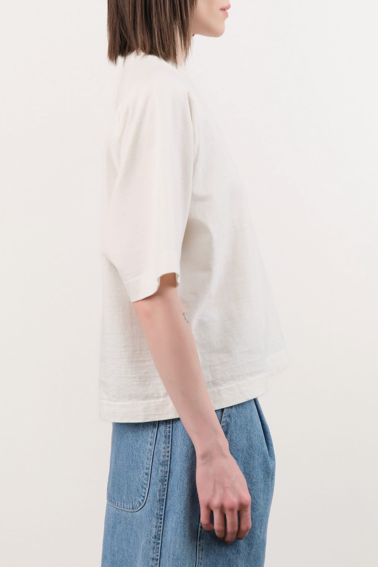 Sunray Sportswear Apparel Womens Tees Mahuna T-Shirt in Off White