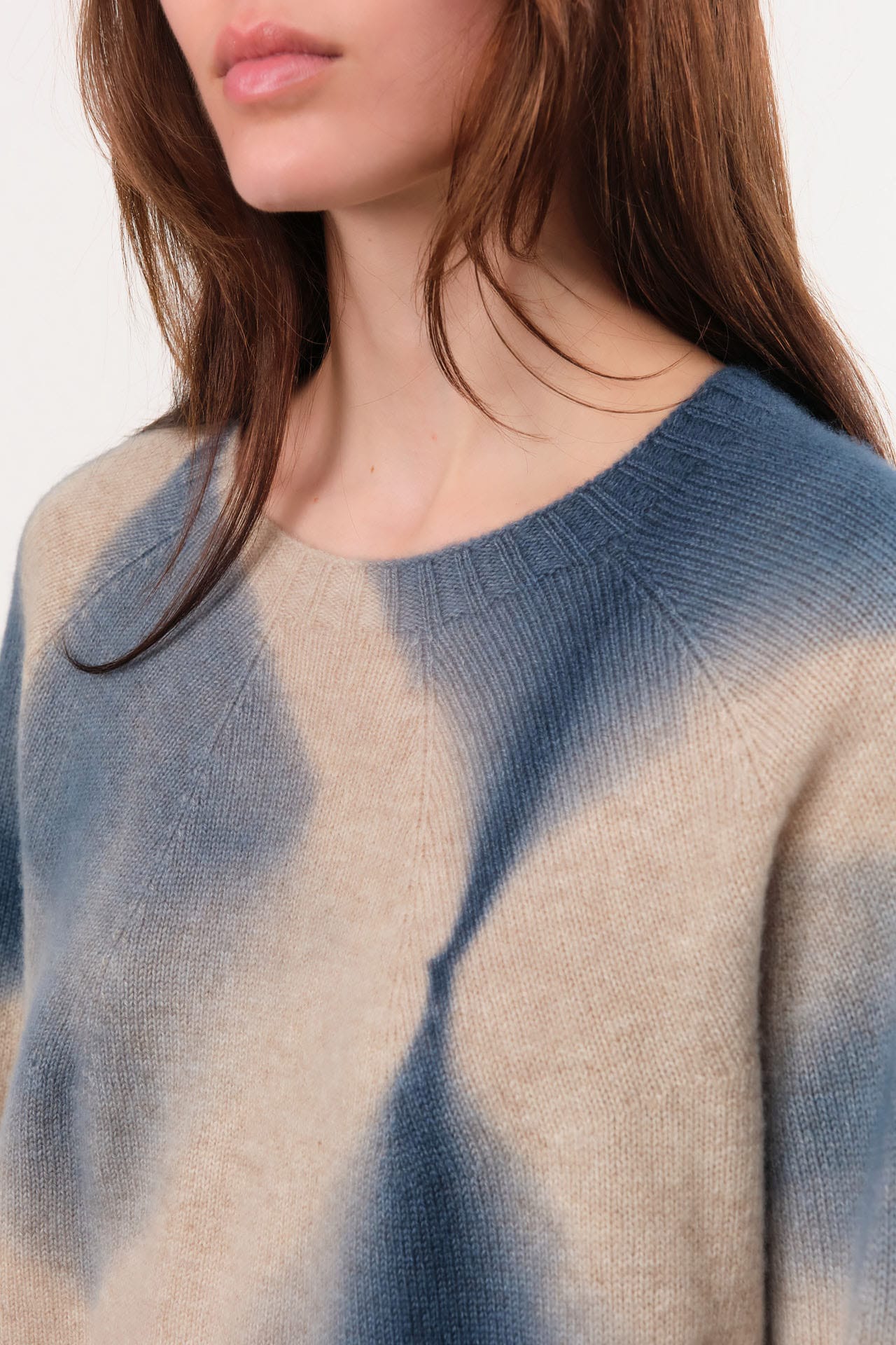 Suzusan Apparel Womens Sweaters Cashmere Seamless Pullover Short in Dark Blue