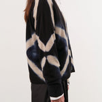 Suzusan Apparel Womens Sweaters Cashmere Seamless Short Cardigan in Black