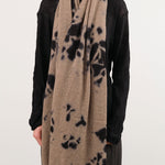 Suzusan Accessories Scarves Madara Shibori Cashmere Knit Shawl in Black Black/Light Coffee / One Size