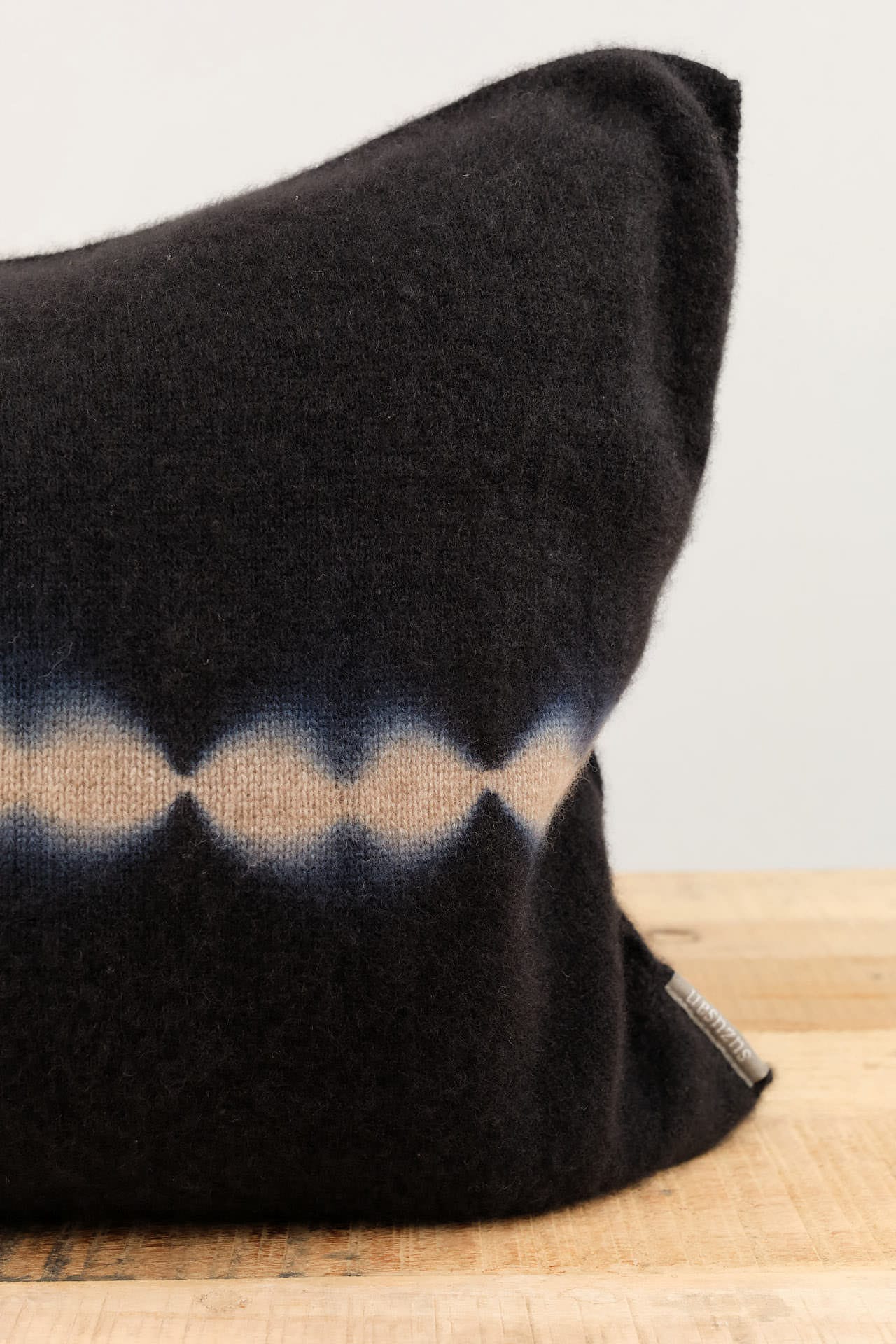 Suzusan Home Pillows Nuisuji Shibori Cashmere Knit Cushion in Black Black/Light Coffee / 16" X 24"