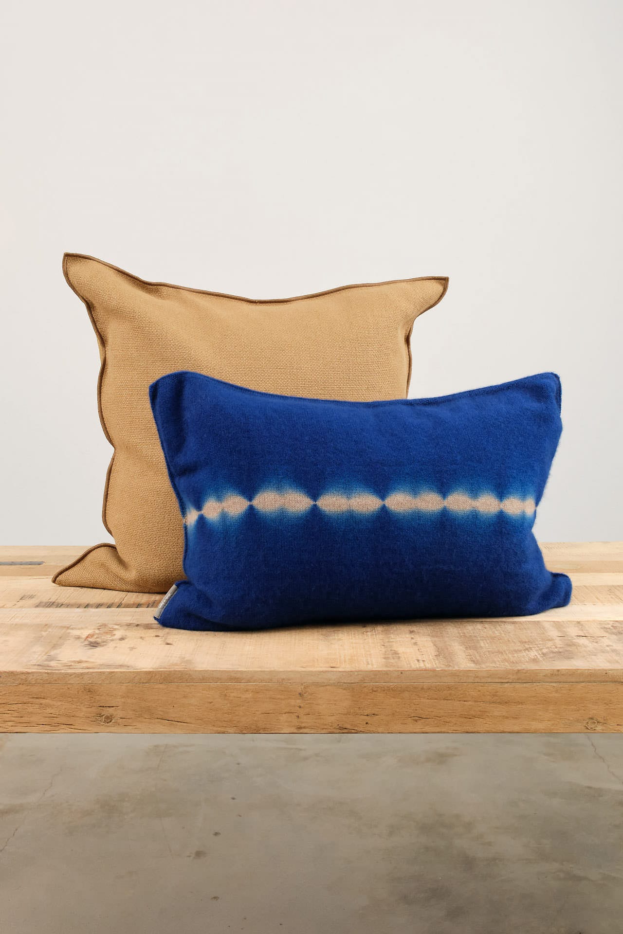 Suzusan Home Pillows Nuisuji Shibori Cashmere Knit Cushion in Dark Blue Dark Blue/Light Coffee / 16" X 24"