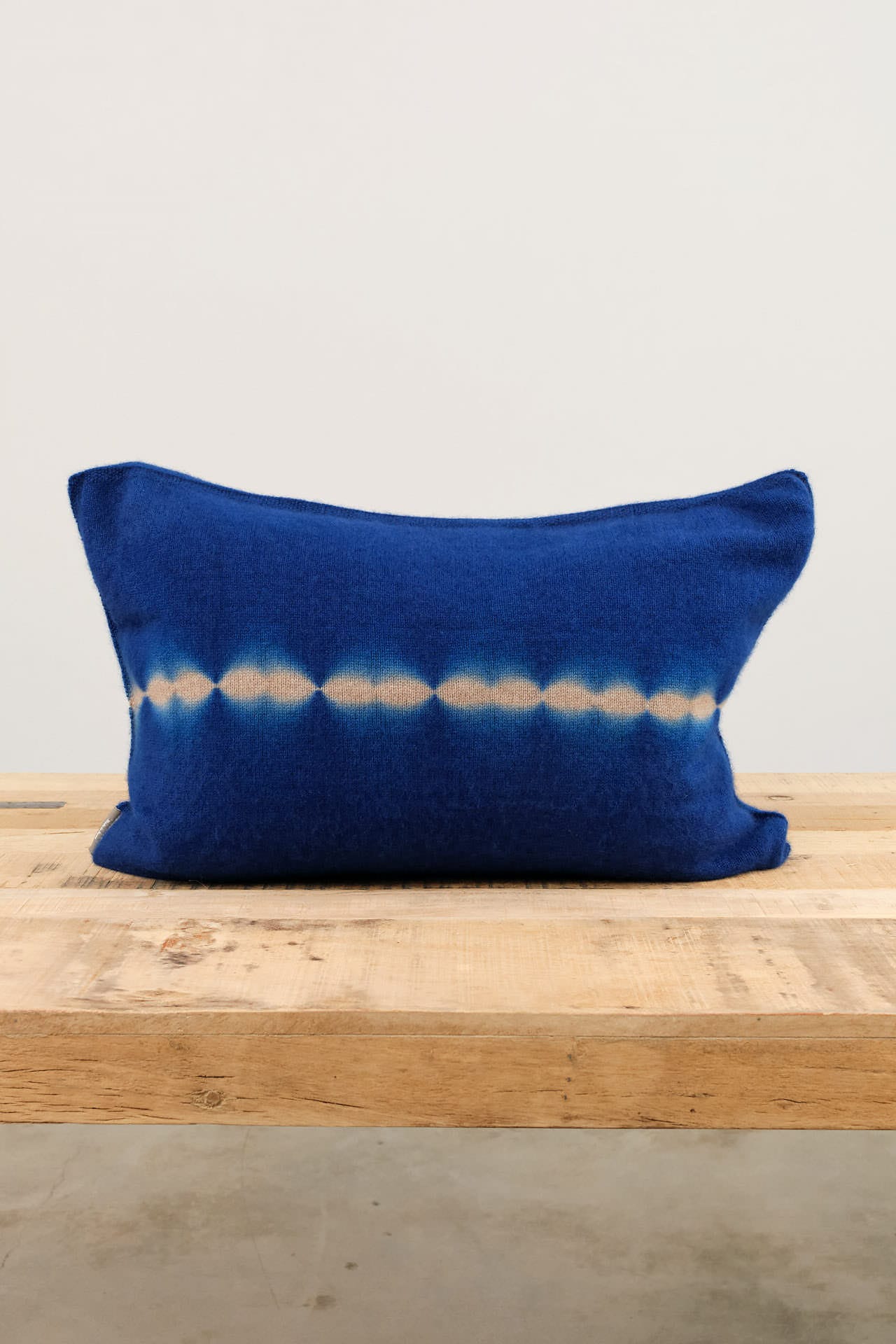 Suzusan Home Pillows Nuisuji Shibori Cashmere Knit Cushion in Dark Blue Dark Blue/Light Coffee / 16" X 24"